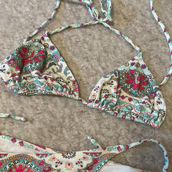 NWT CALYPSO BIKINI TOP & BOTTOM - Picture 2 of 6